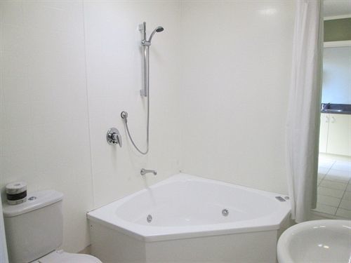 Shortland Court Motel Thames Buitenkant foto