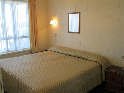 Shortland Court Motel Thames Buitenkant foto