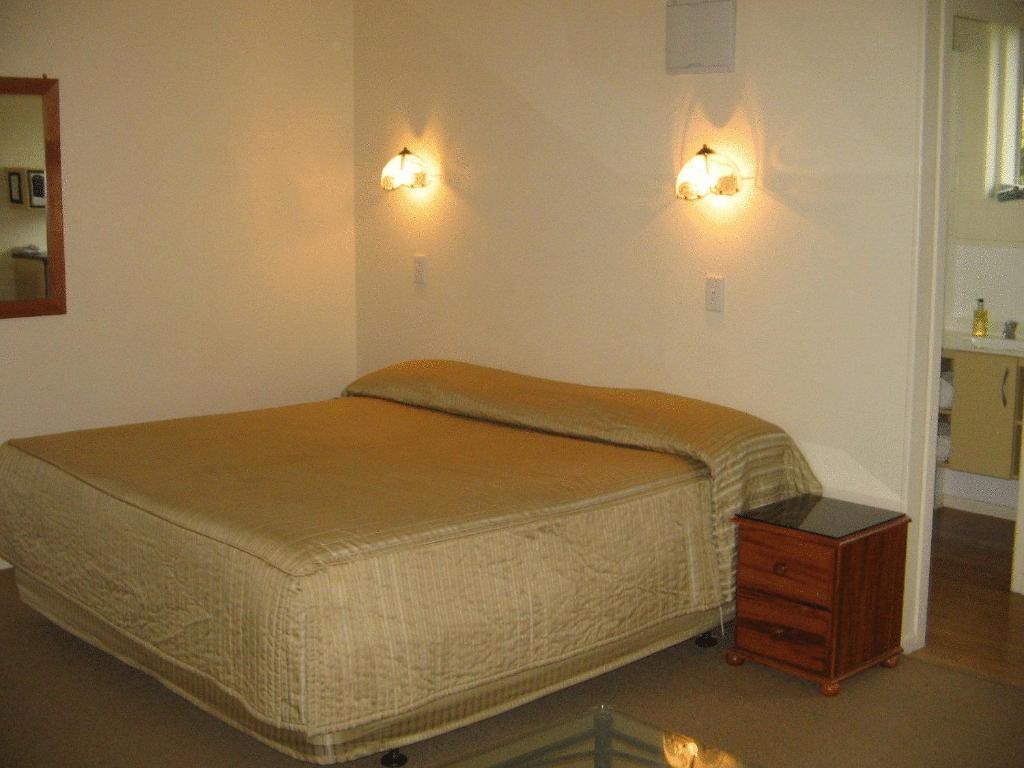 Shortland Court Motel Thames Buitenkant foto
